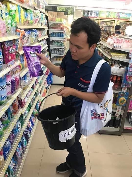 Siêu thị Thái Lan cấm dùng túi nhựa  12