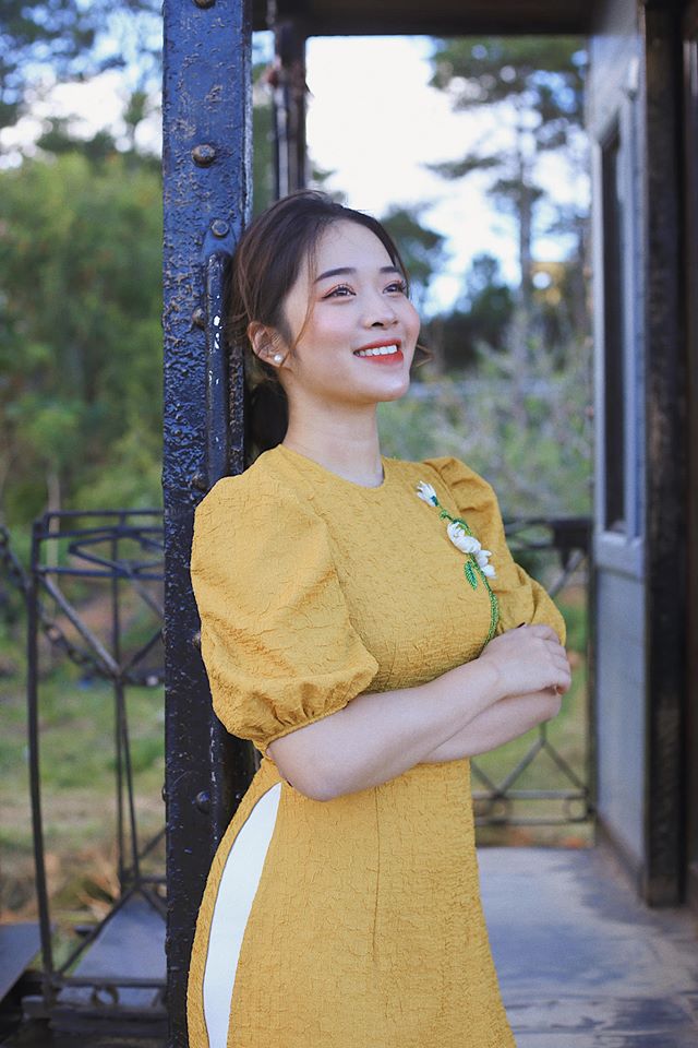 con gái của bạn gái Chí Trung 3