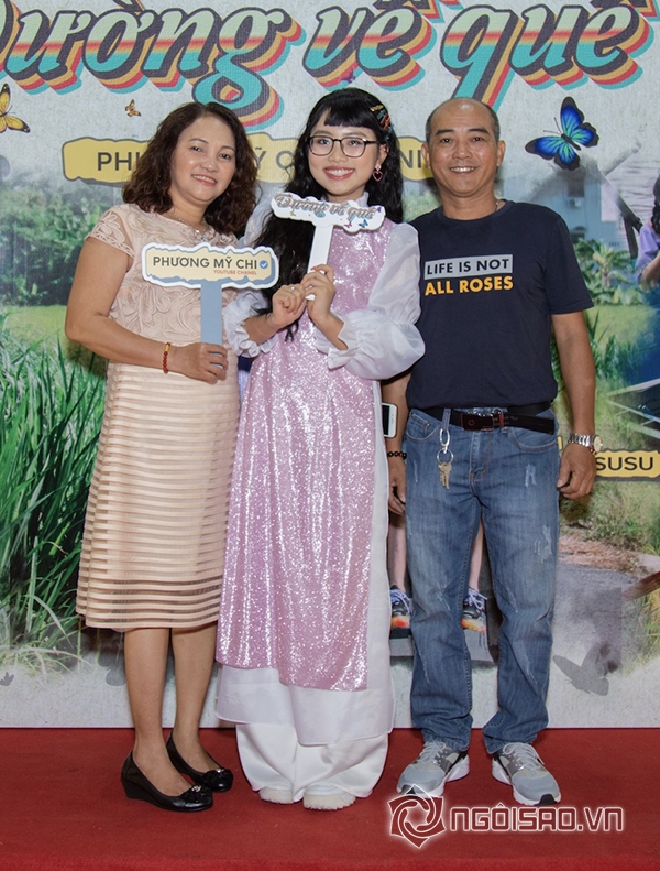 phuong-my-chi-va-ba-me-ngoisao.vn-w600-h791 7