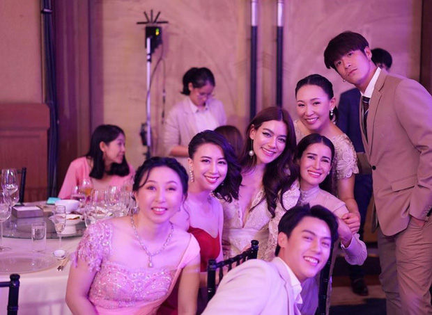 dam-cuoi-sao-thai-lan-22-ngoisao.vn-w620-h413.jpg 22