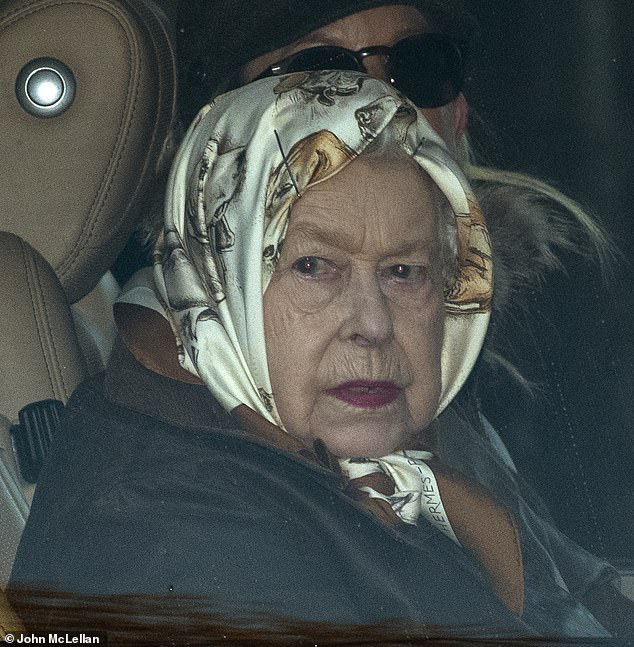 Nữ hoàng Anh tiều tụy, Tổng thống Trump buồn vì Harry - Meghan chỉ nói đúng một câu khiến ai cũng đồng tình ủng hộ 2
