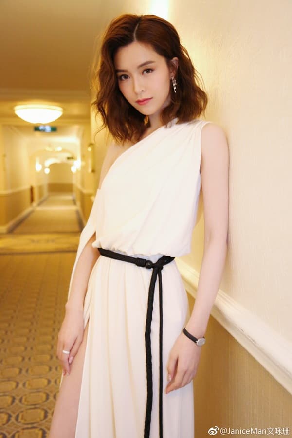 Mỹ nhân từng được Tạ Đình Phong theo đuổi cuồng nhiệt, Trần Quán Hy tình nguyện cai thuốc có cuộc sống giờ ra sao? 4