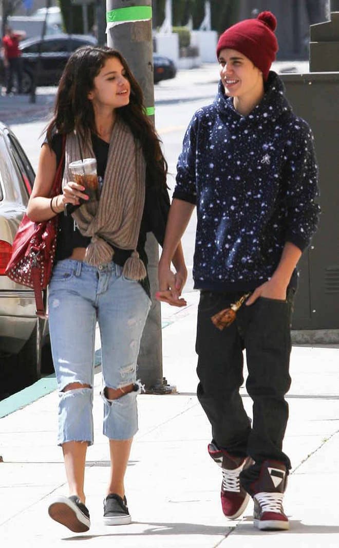 Con của Justn Bieber Selena Gomez Brad Pitt Jennifer Aniston trông sẽ ra sao 8