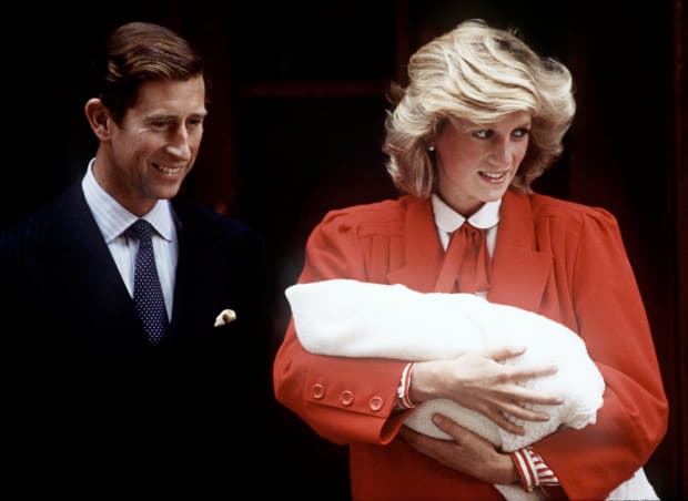Bên trong khoa sản sang chảnh - nơi Công nương Diana, con dâu Kate và giờ là em gái Công nương Kate sinh con 8