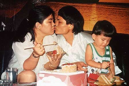 Cuộc đời nam diễn viên 'xấu nhất phim Châu Tinh Trì': Vừa phá sản vợ đã bỏ đi, một mình nuôi con ăn học 11