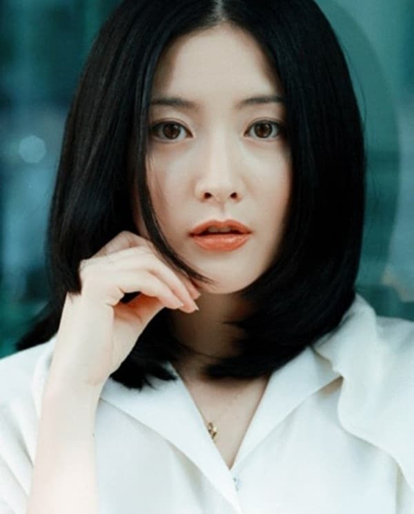 Lee-Young-Ae (1).jpg 6