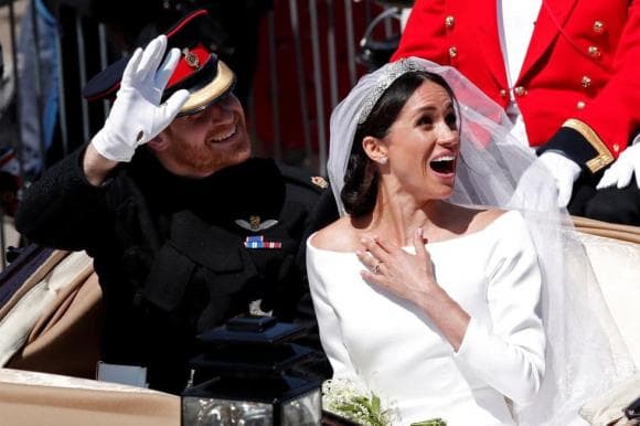  Ra mắt sách 'bóc phốt' em, chị gái Meghan Markle được dư luận rần rần ủng hộ 4