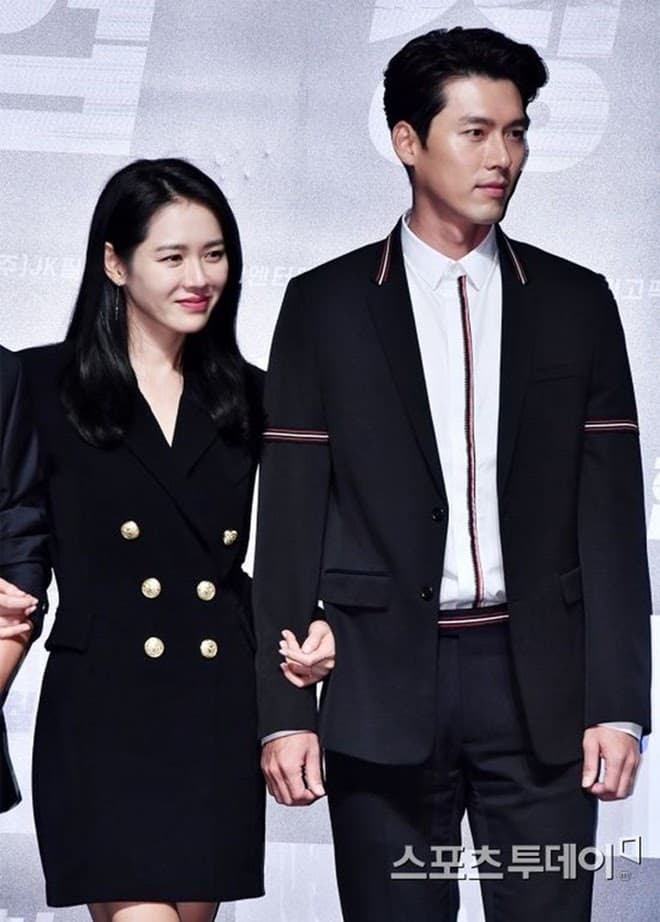 Công ty của Hyun Bin và Son Ye Jin đồng loạt lên tiếng về thời điểm của đám cưới 5