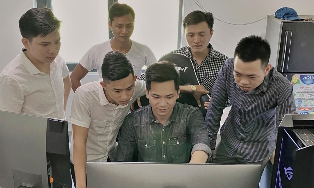 Chuyên gia Facebook marketing Nguyễn Minh Hải đào tạo miễn phí học viên quê nhà