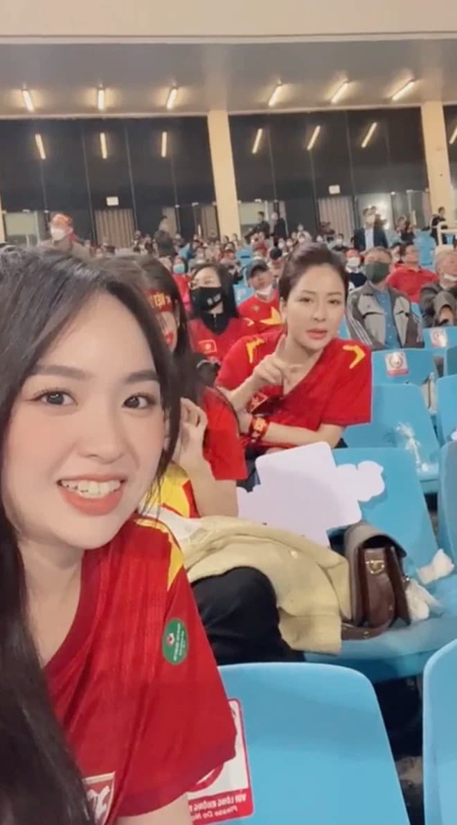 Trâm Anh và Phương Anh 2