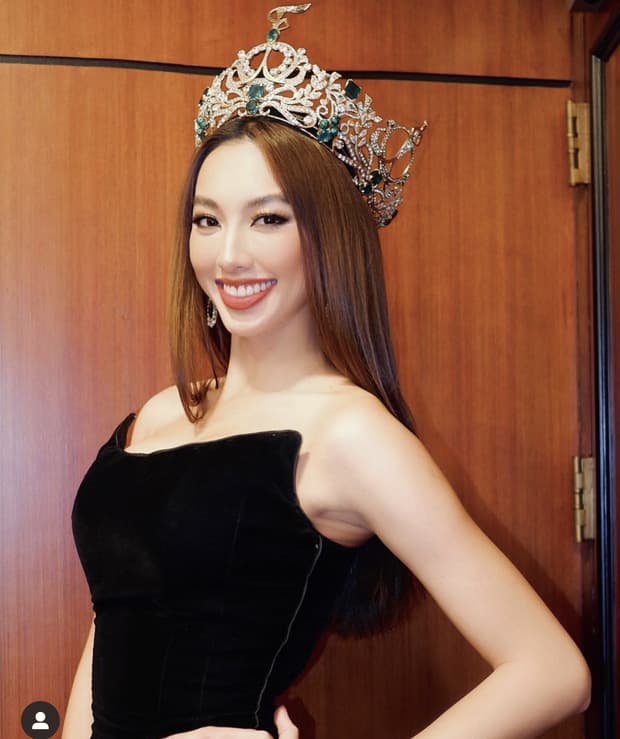 thuy-tien-thong-bao-ngay-tro-ve-viet-nam-va-con-khuyen-e-kip-lam-dieu-van-minh-nua-giua-mua-dich-1-ngoisaovn-w620-h739 3