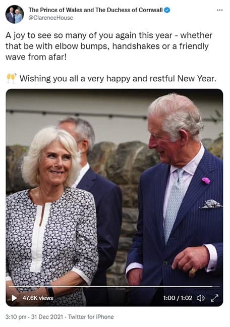 Vợ chồng William - Kate và Charles - Camilla cùng đón năm mới bằng hình ảnh tình tứ bên nhau 3