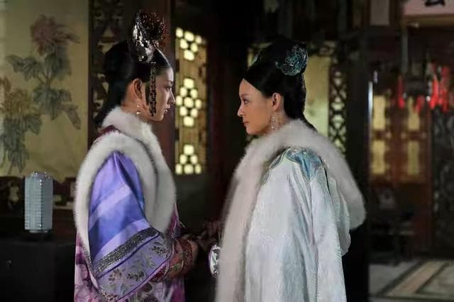 Chân Hoàn truyện: Tại sao Chân Hoàn lại giao con gái Lung Nguyệt cho Kính phi mà không phải là chị em tốt Thẩm My Trang? 3