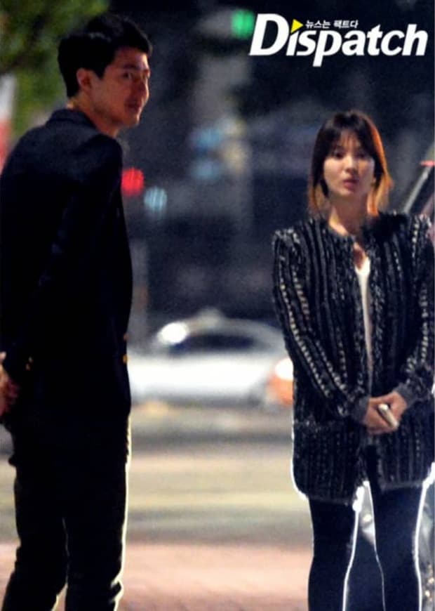 Sốc: Dispatch tung ảnh hẹn hò đêm khuya của Song Hye Kyo - Jo In Sung, hẹn hò sau 10 năm đóng phim chung hay gì? 1