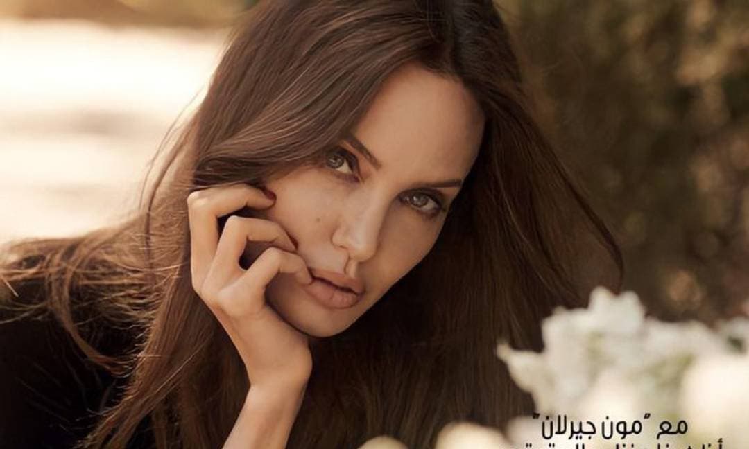 Angelina Jolie 'tái sinh' sau 6 năm ly hôn Brad Pitt, tất cả nhờ vào tình yêu mới chớm nở cùng phi công trẻ