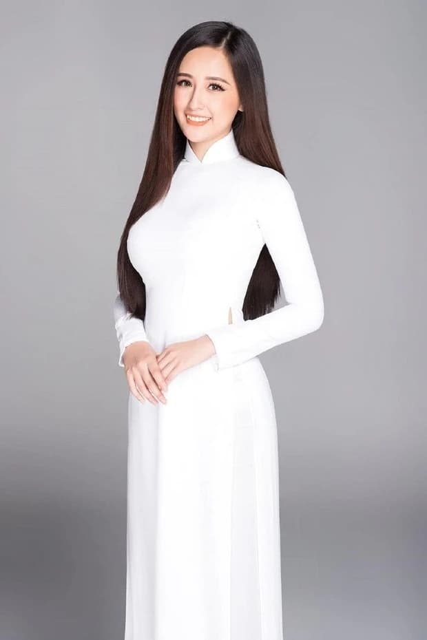 mai-phuong-thuy-lan-dau-noi-ro-li-do-han-che-xuat-hien-truoc-truyen-thong-suot-10-nam-qua-2-ngoisaovn-w620-h930 0