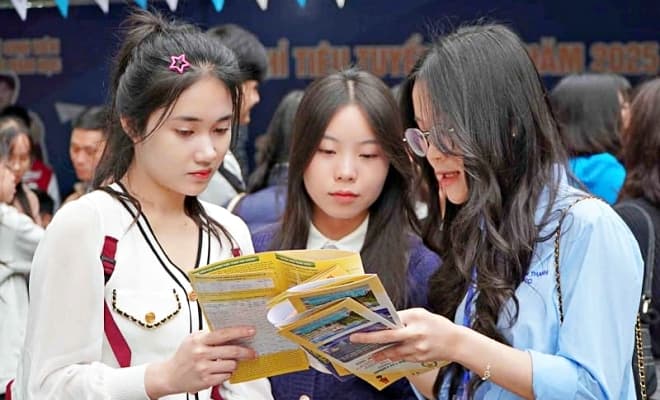 3-tuyen-sinh-1.jpg 0