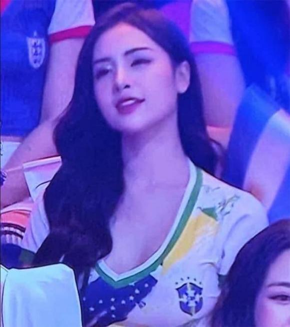 Hot Girl M C O Brazil G Y S T Tr N S Ng N Ng C Ng World Cup Nhan