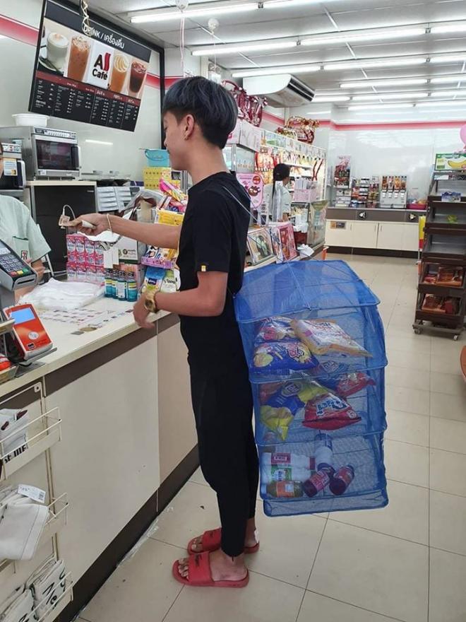 Siêu thị Thái Lan cấm dùng túi nhựa  13
