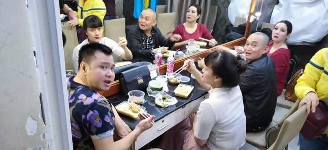 Hậu trường Gặp nhau cuối năm 3