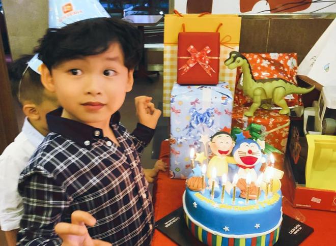 Chồng vắng mặt trong sinh nhật 5 tuổi của con trai Hoa hậu Diễm Hương 3