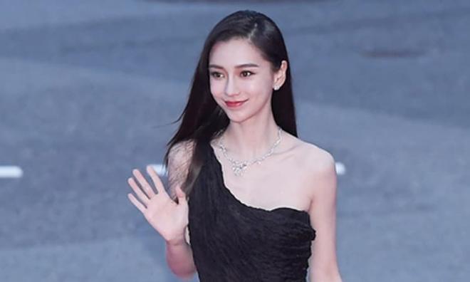 Nhận giải chưa ấm tay Angelababy đã bị chê đạo đức không xứng đáng 7