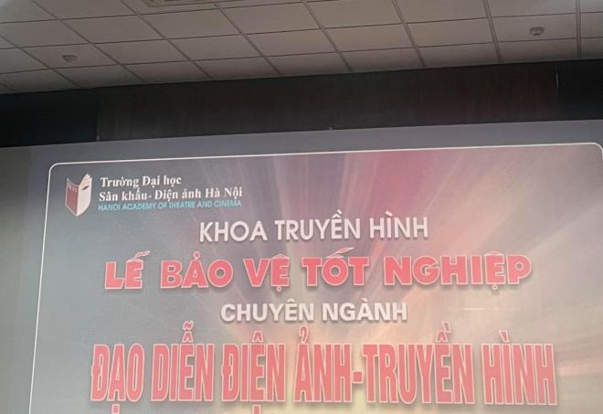 40 tuổi, 'ông chú' Nguyễn Lê Việt Anh vẫn lọ mọ đèn sách để bảo vệ tốt nghiệp Đại học 0