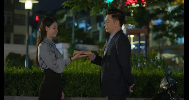 'Số hưởng' như diễn viên Việt Anh, lại được khóa môi bạn diễn nữ xinh đẹp trong phim mới 2