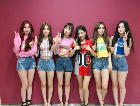 Soojin của nhóm nhạc (G) I-DLE vướng cáo buộc trộm tiền và bắt nạt bạn. 0