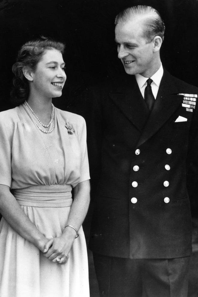  Nhìn lại 74 năm tình yêu của Nữ hoàng và Hoàng thân Philip qua những bức ảnh: Mỗi khoảnh khắc đều là vĩnh cửu 0