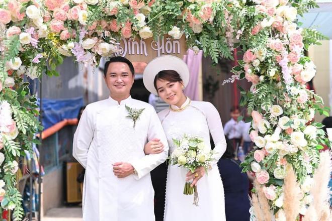 thánh sún ngân Thảo lên chức giám đốc 1