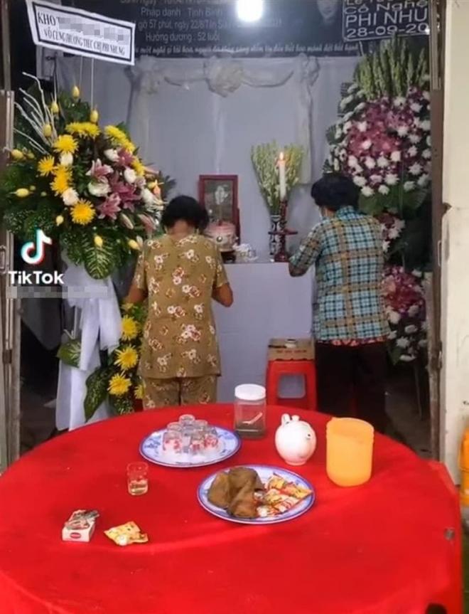 xuc-dong-tinh-cam-nguoi-dan-mien-tay-danh-cho-phi-nhung-lap-ban-tho-va-cung-tuong-nho-co-ca-si-4-ngoisaovn-w764-h1000 4
