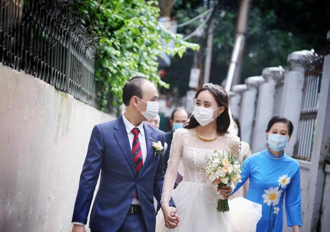 MC Xuân Anh và chồng 0