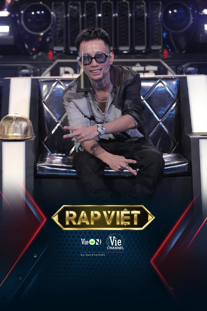Rap Việt mùa 2 Rhymastic vừa nhậm chức huấn luyện viên đã “chặt chém” Trấn Thành, bội thu nhân tài 1.jpg 0