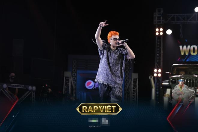 Rap Việt mùa 2 Rhymastic vừa nhậm chức huấn luyện viên đã “chặt chém” Trấn Thành, bội thu nhân tài.jpg 3