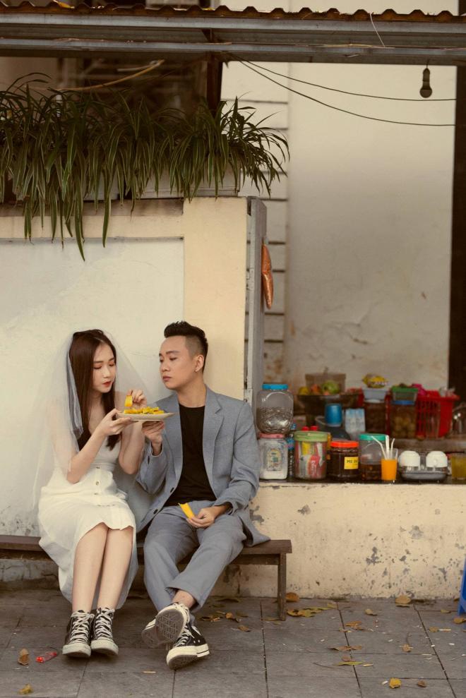 Chuyện tình idol và fan giữa JustaTee - Trâm Anh gây sốt trở lại, đàng gái từng cảm thán: Anh ấy cao quá, em không với được! Chuyện tình idol và fan giữa JustaTee - Trâm Anh gây sốt trở lại, đàng gái từng cảm thán: Anh ấy cao quá, em không với được!