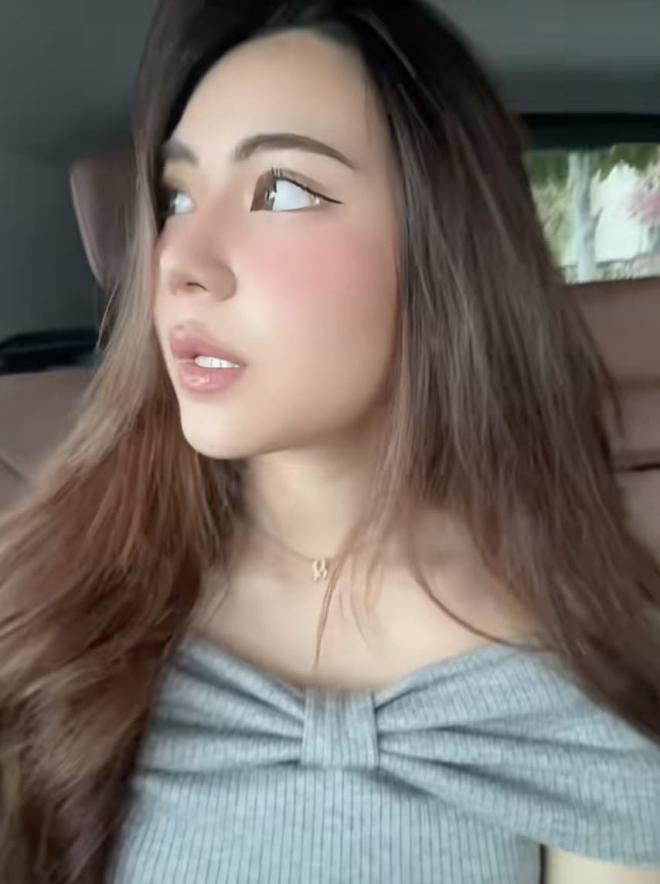Vướng nghi vấn sửa mũi, con gái út Quyền Linh lên tiếng đính chính6.jpg 2