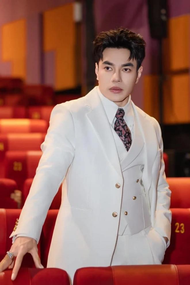 Lê Dương Bảo Lâm và vợ ly thân?
