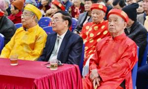 Năm 2025: Tuổi nào được Chúc thọ và Mừng thọ? Số tiền hưởng là bao nhiêu?