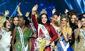 Chung kết Miss Universe 2025: Người đẹp bị ông Nawat mắng chính thức đăng quang, Hương Giang trượt Top 30