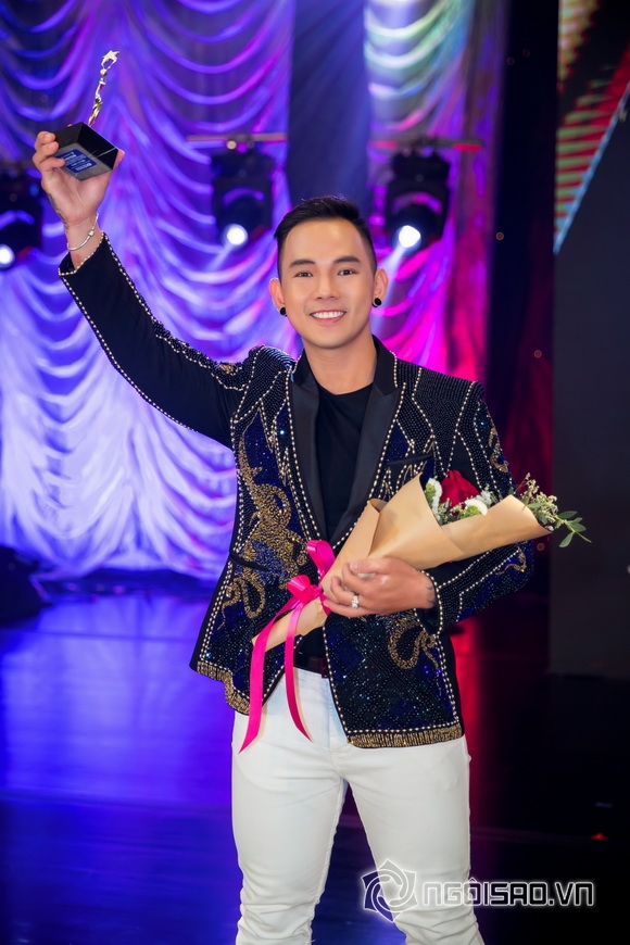 Ca sĩ Trần Tuấn Anh