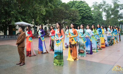 Hoa khôi Thủ Đô, Hoàng Bích Hạnh