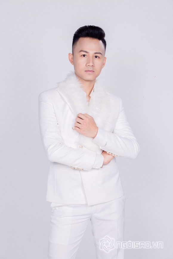 Ca sĩ Ngô Khải Anh, Sao việt