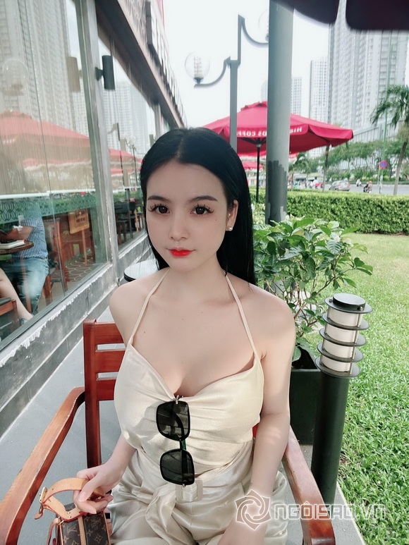 Nông Lưu Thảo, hotgirl việt