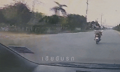 xe điên, tai nạn giao thông, cầu Thăng Long, Mazda CX5