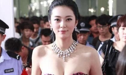 Trung Quốc có mỹ nhân sở hữu 3 vòng 'tỷ lệ vàng', tuổi 33 có còn được ca tụng? Trung Quốc có mỹ nhân sở hữu 3 vòng 'tỷ lệ vàng', tuổi 33 có còn được ca tụng?
