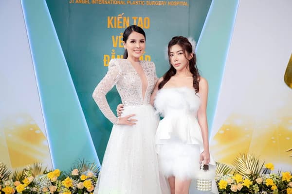 Hotgirl Trương Lệ Vân, Amber Design, Amanda Baby