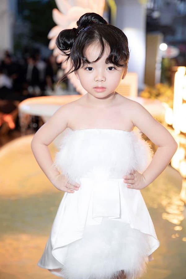Hotgirl Trương Lệ Vân, Amber Design, Amanda Baby