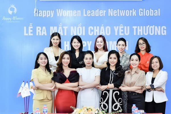 Happy Women Leader Network Global, Dự án Nồi Cháo Hạnh Phúc, Từ thiện