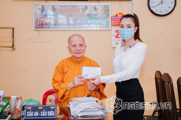 Á khôi Thùy Chi, sao việt, từ thiện
